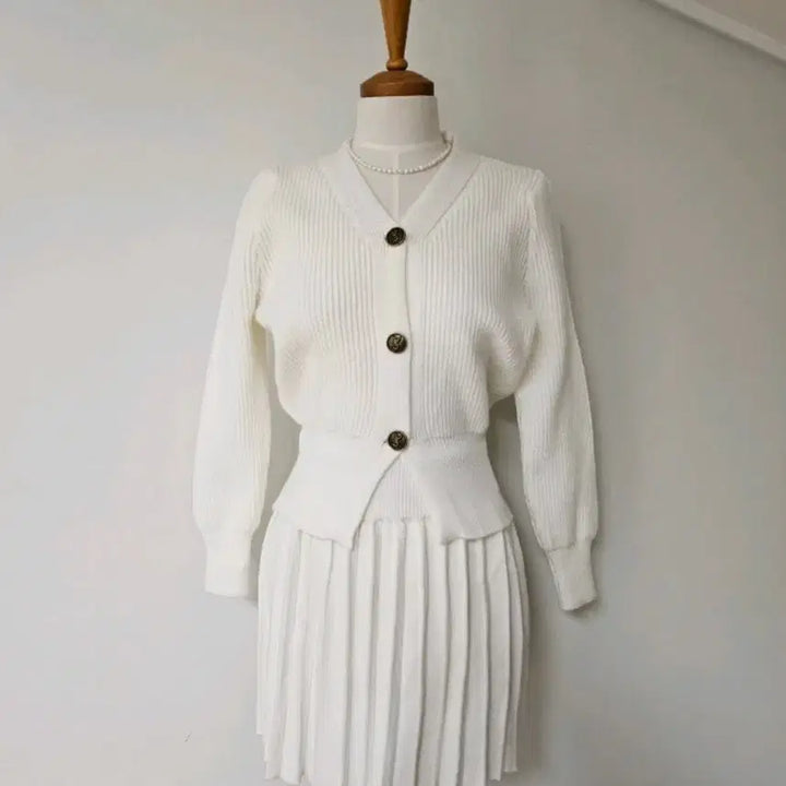 [BUNJANG] White Knit Cardigan Skirt Set / 세일바배))화이트 니트 가디건 스커트 세트