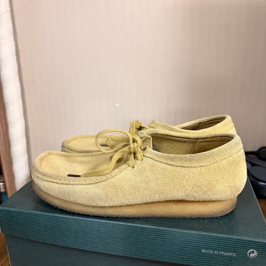 [BUNJANG] Clarks Wallabee Maple (US 9.5) / 클락스 왈라비 메이플 (US 9.5)