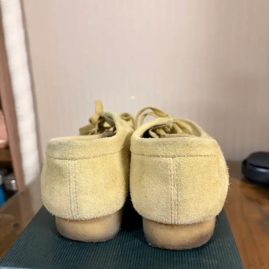 [BUNJANG] Clarks Wallabee Maple (US 9.5) / 클락스 왈라비 메이플 (US 9.5)