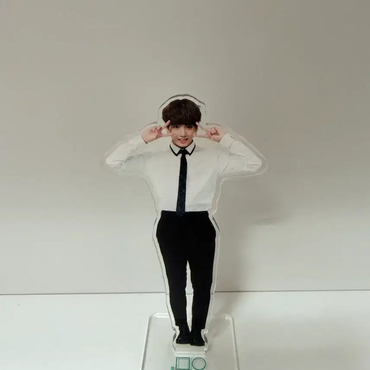 [BUNJANG] BTS Jungkook Muster 3 Acrylic Standee / 방탄소년단 방탄 BTS 정국 머스터3 머삼터 등신대 아크릴 스탠드