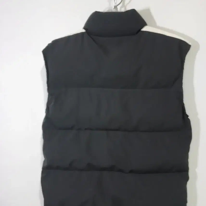 [BUNJANG] FCMN Padded Vest / FCMN 블랙 패딩 조끼