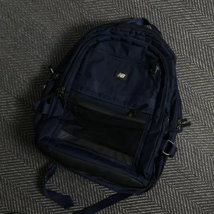 [BUNJANG] New Balance 3D Multi Backpack Navy 4428 / 뉴발란스 3D 멀티 백팩 네이비y 4428