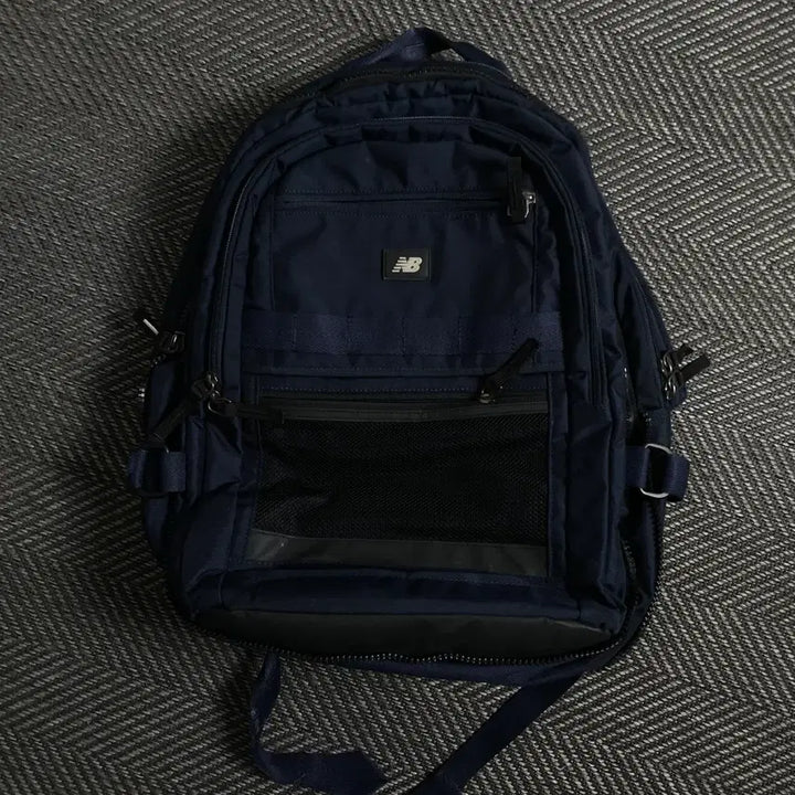 [BUNJANG] New Balance 3D Multi Backpack Navy 4428 / 뉴발란스 3D 멀티 백팩 네이비y 4428