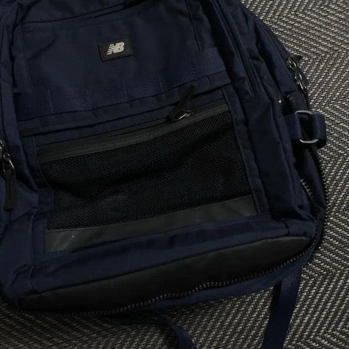 [BUNJANG] New Balance 3D Multi Backpack Navy 4428 / 뉴발란스 3D 멀티 백팩 네이비y 4428