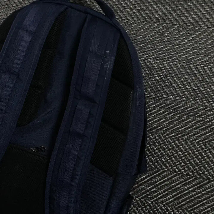 [BUNJANG] New Balance 3D Multi Backpack Navy 4428 / 뉴발란스 3D 멀티 백팩 네이비y 4428