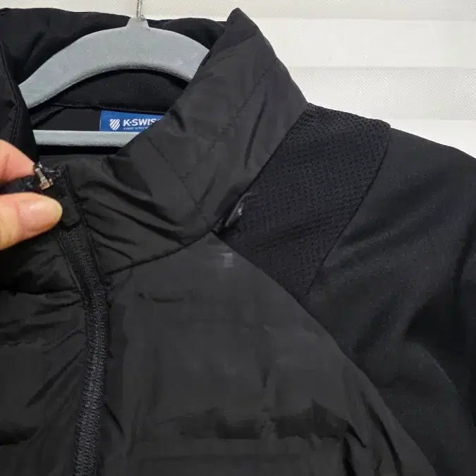 [BUNJANG] K-Swiss Black Padded Jacket / K-SWISS 케이스위스 블랙 패딩 자켓