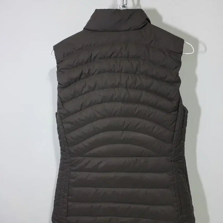 [BUNJANG] Nepa Women's Down Feather Lightweight Vest Brown / 네파 여성 오리털 경량 패딩 조끼 브라운
