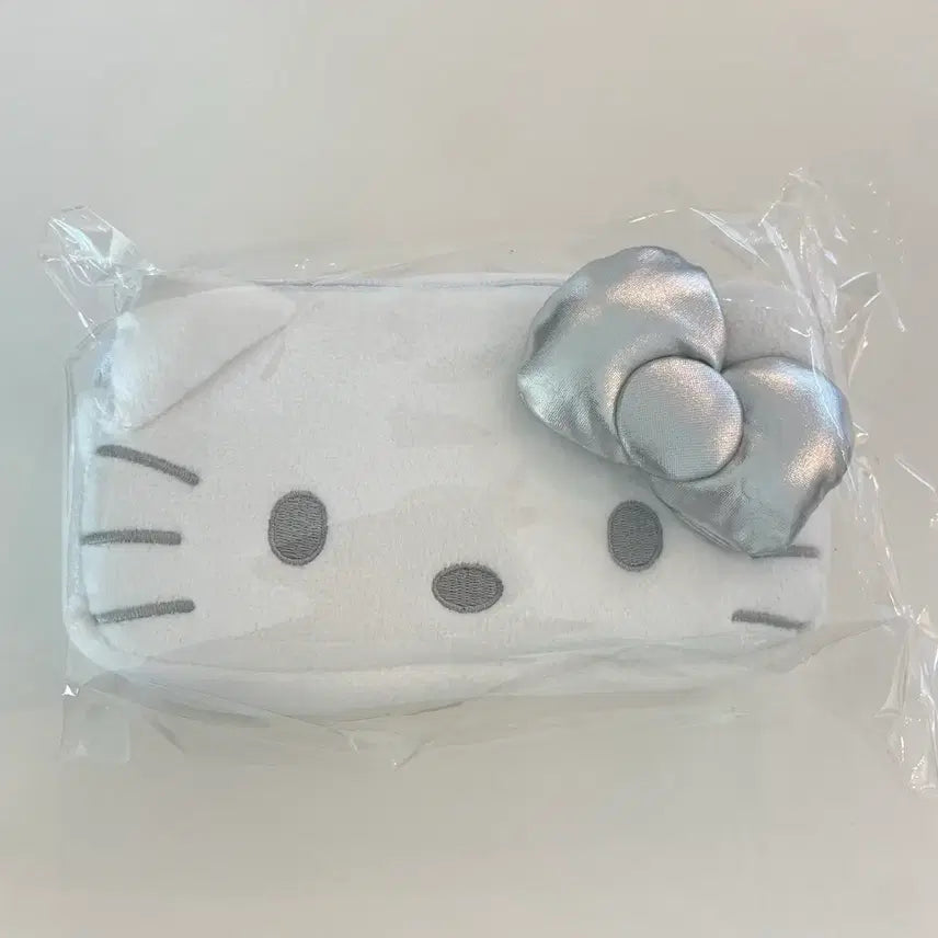 [BUNJANG] Sanrio Hello Kitty Silver Square Pouch Pencil Case / 새상품) 산리오 정품 헬로키티 실버 사각 파우치 필통