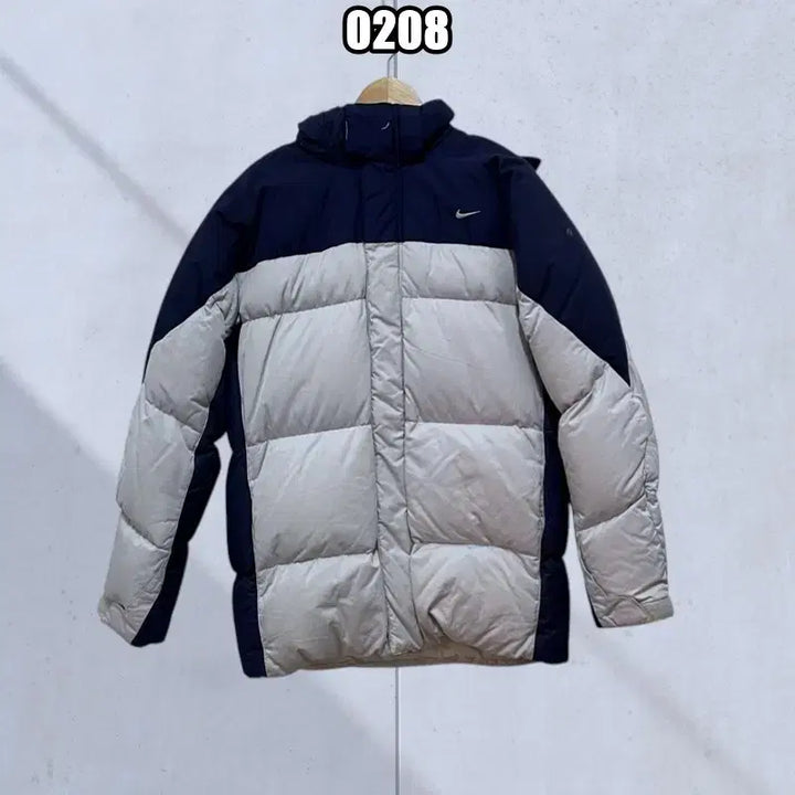 [BUNJANG] XXL Nike Old School Full Padded Jacket / XXL 나이키 올드스쿨 배색 풀 패딩