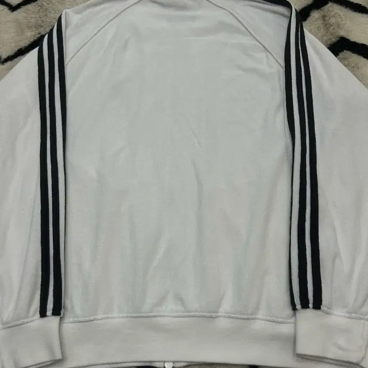 [BUNJANG] Adidas SST Terry Track Top / White / [L]아디다스 SST 테리 재질 트랙탑/화이트