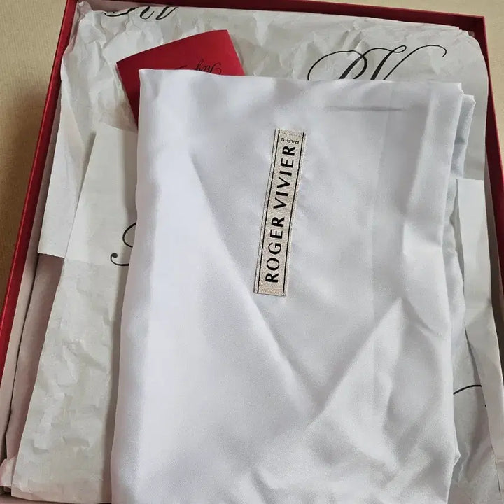 [BUNJANG] Roger Vivier Black Padded Boots / 로저비비에 블랙 패딩부츠