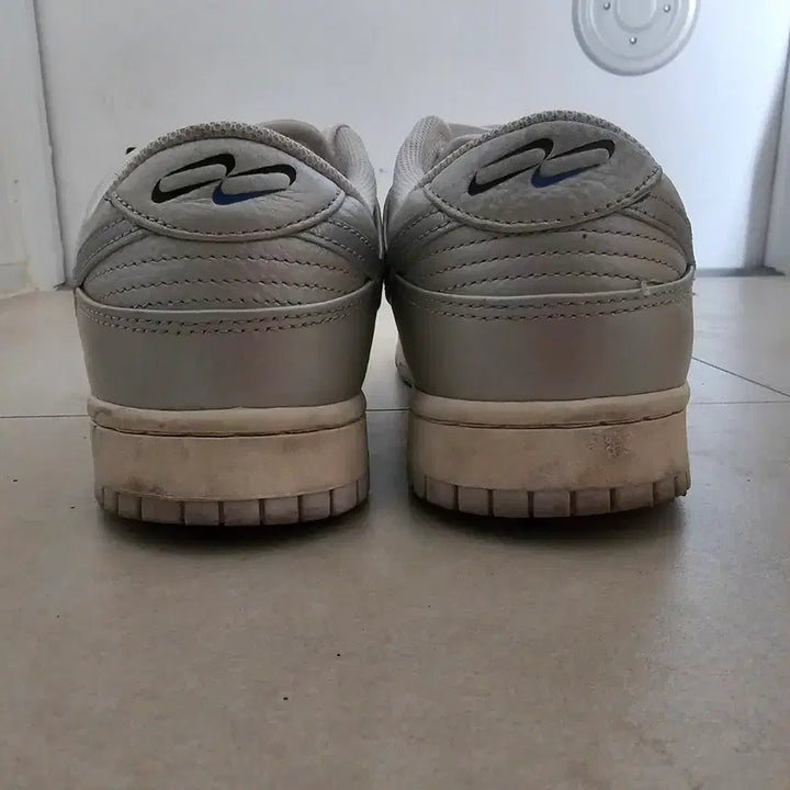 [BUNJANG] Nike Dunk Low Silver Sneakers / (280) 나이키 덩크 로우 실버 운동화