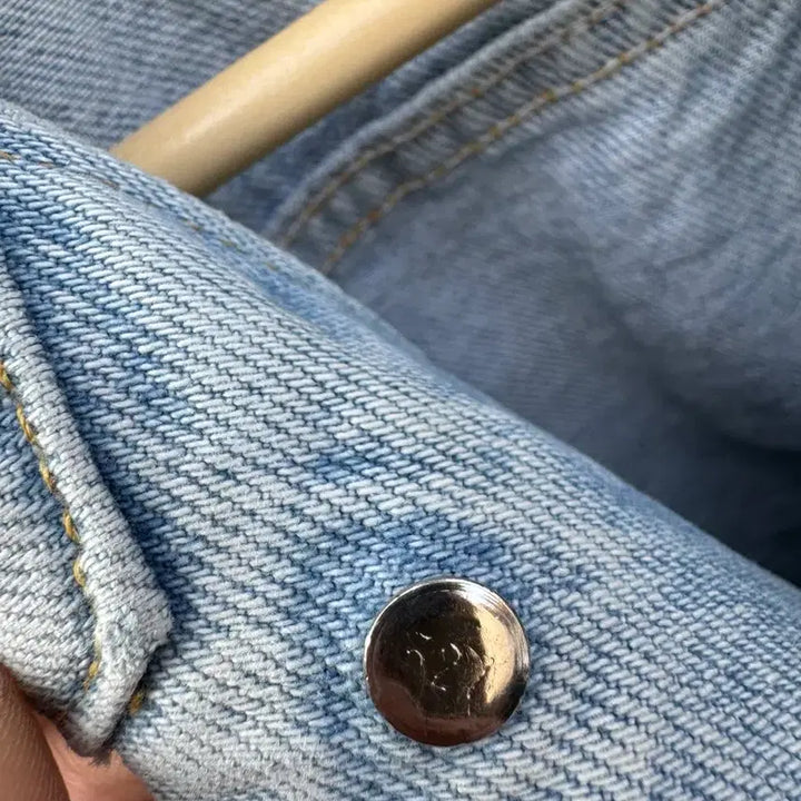 [BUNJANG] Vintage Levi's 3rd Wash Denim Trucker Jacket / 80s 리바이스 빈티지 3rd 워싱 데님 트러커 자켓 m