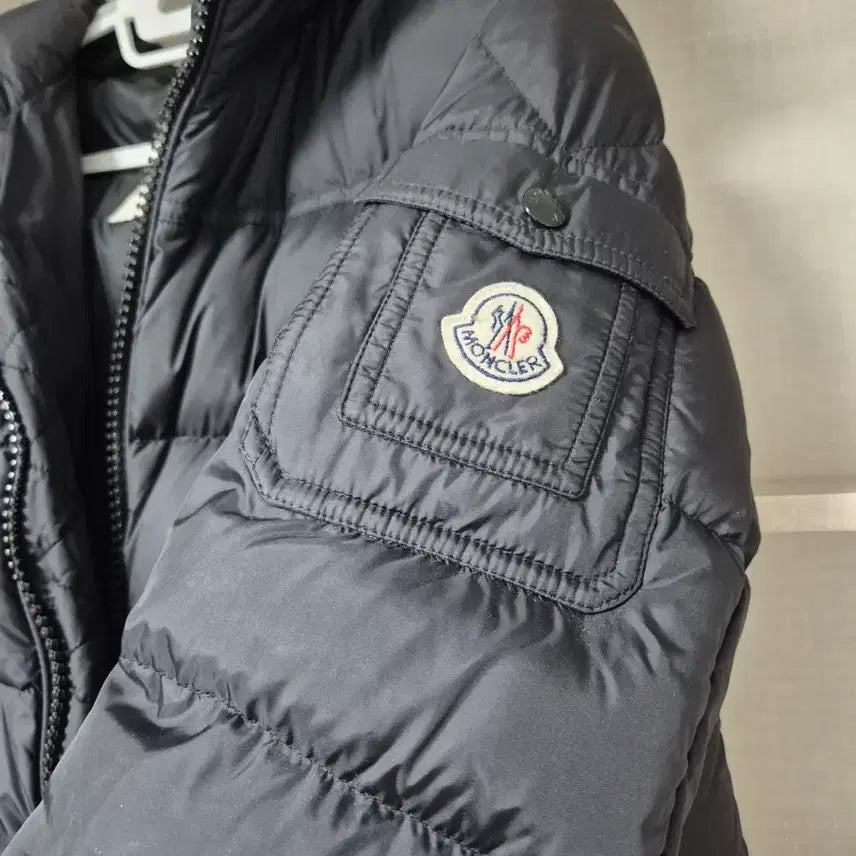 [BUNJANG] Moncler Maya Size 2 / 몽클레어 마야 2사이즈 판매합니다