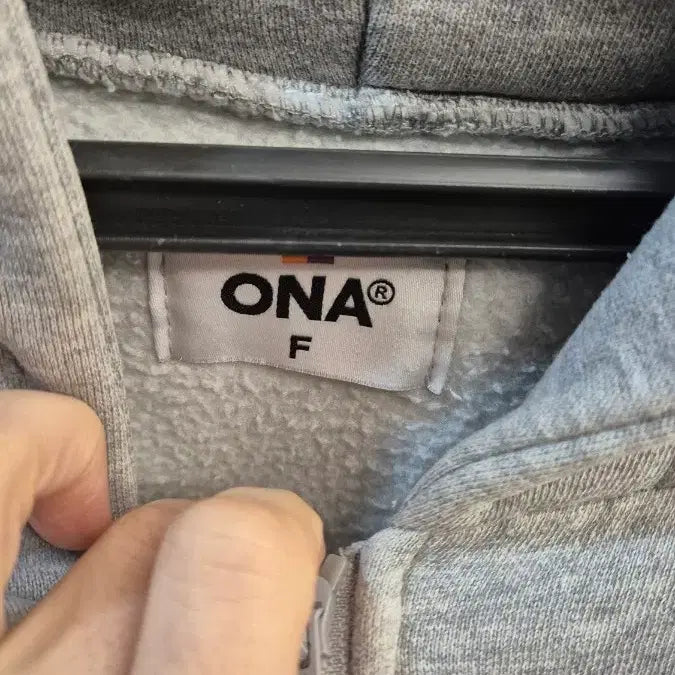 [BUNJANG] ONA Gray Hoodie / ONA 회색 후드집업
