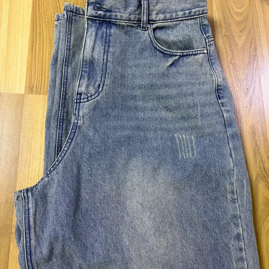 [BUNJANG] Washed Denim Pants - Medium Blue / 데미지 워시드 데님 팬츠 - 미디엄 블루
