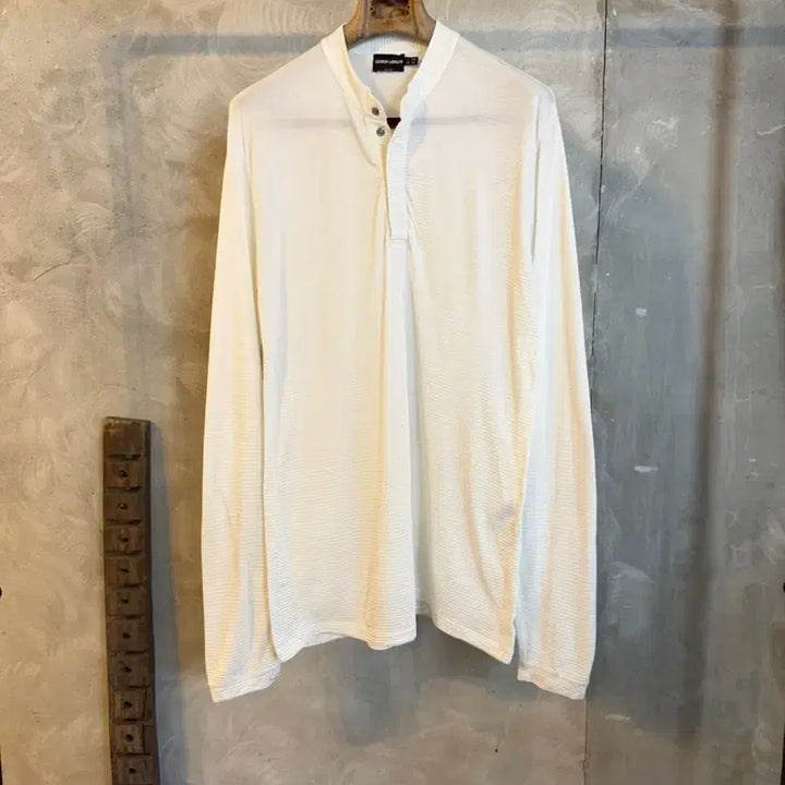[BUNJANG] Giorgio Armani Henley Knit Top 105 / 조르지오 아르마니 헨리넥 니트 남성105
