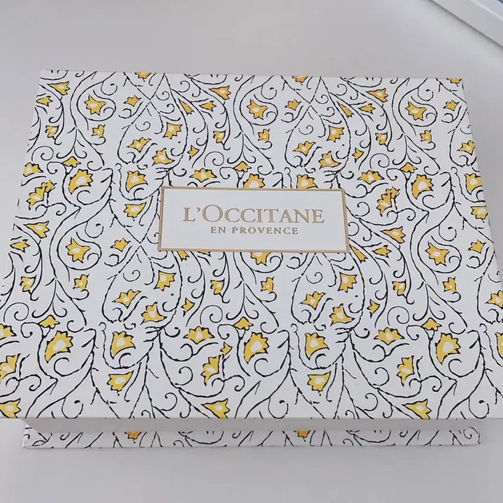 [BUNJANG] L'Occitane Almond Collection / 록시땅 아몬드 기프트 컬렉션 3종 국문택