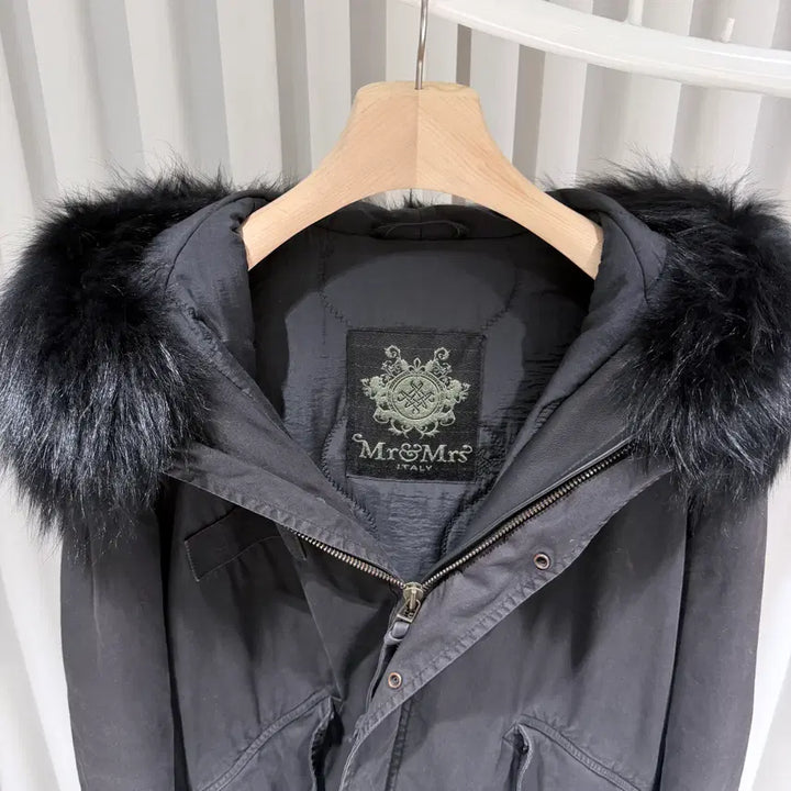 [BUNJANG] Mr. & Mrs. Furs Black Parka Jacket / (A/L) / 미스터앤미세스퍼 블랙 블랙퍼 야상 자켓