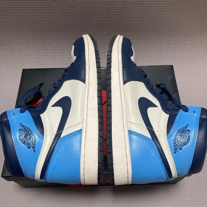 [BUNJANG] Jordan 1 Retro High Obsidian UNC 265 Full Package / 조던1 레트로 하이 옵시디언 UNC 265 박풀