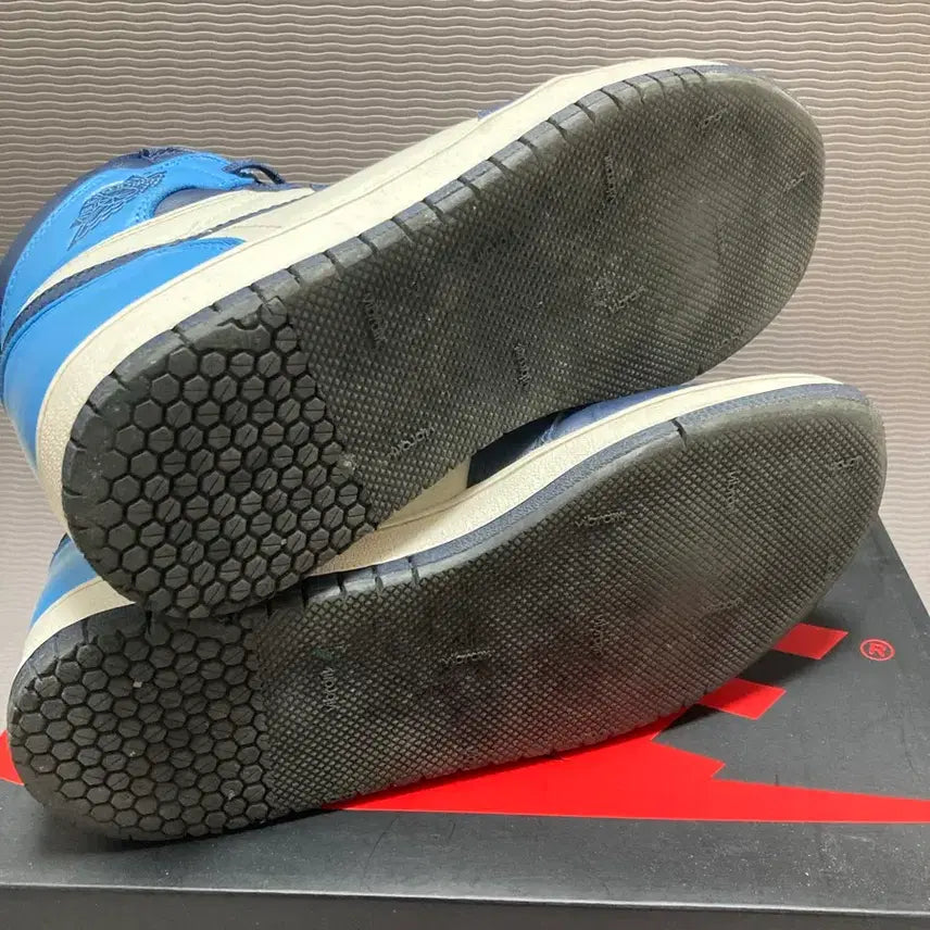 [BUNJANG] Jordan 1 Retro High Obsidian UNC 265 Full Package / 조던1 레트로 하이 옵시디언 UNC 265 박풀