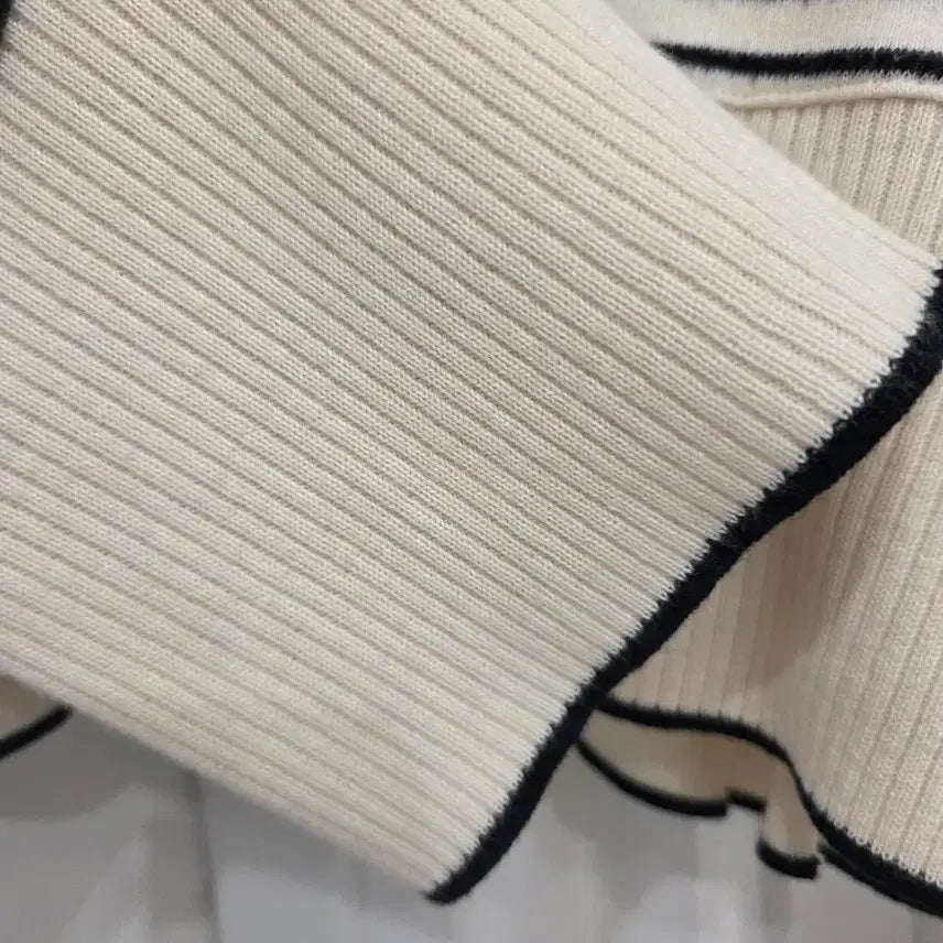 [BUNJANG] Stripe Sailor Collar Knit / sjsj 스트라이프 세일러카라 니트