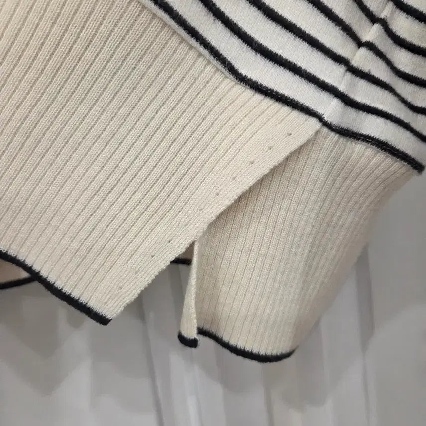 [BUNJANG] Stripe Sailor Collar Knit / sjsj 스트라이프 세일러카라 니트