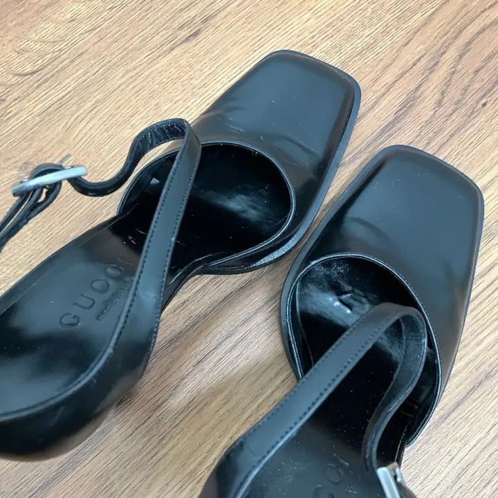 [BUNJANG] Gucci Square Toe Pumps / 225 구찌 스퀘어 토 펌프스 힐 구두