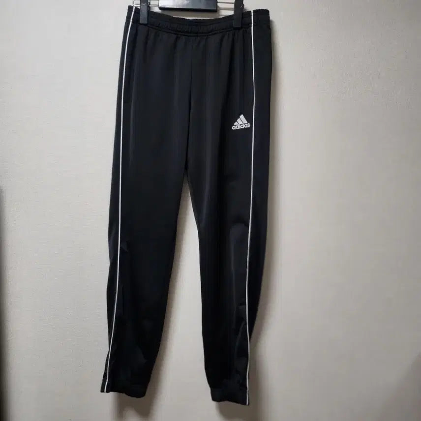 [BUNJANG] Adidas Old School Jogger Pants / [M] 아디다스 올드스쿨 조거팬츠 (3112)