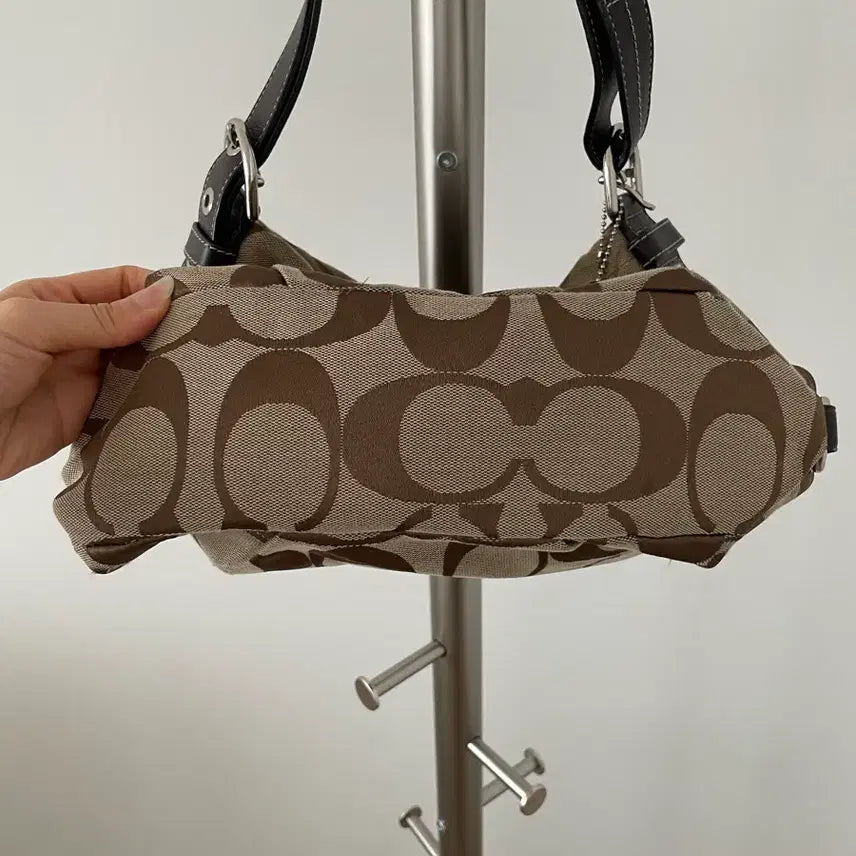 [BUNJANG] COACH Monogram Shoulder Bag / 코치(COACH) 모노그램 숄더백