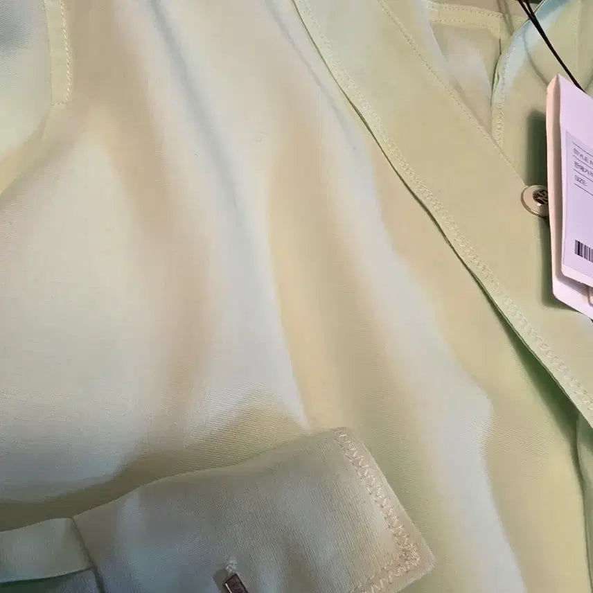 [BUNJANG] Time Blouse / 타임 블라우스