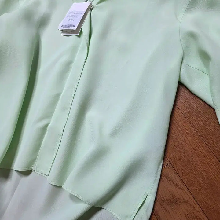 [BUNJANG] Time Blouse / 타임 블라우스