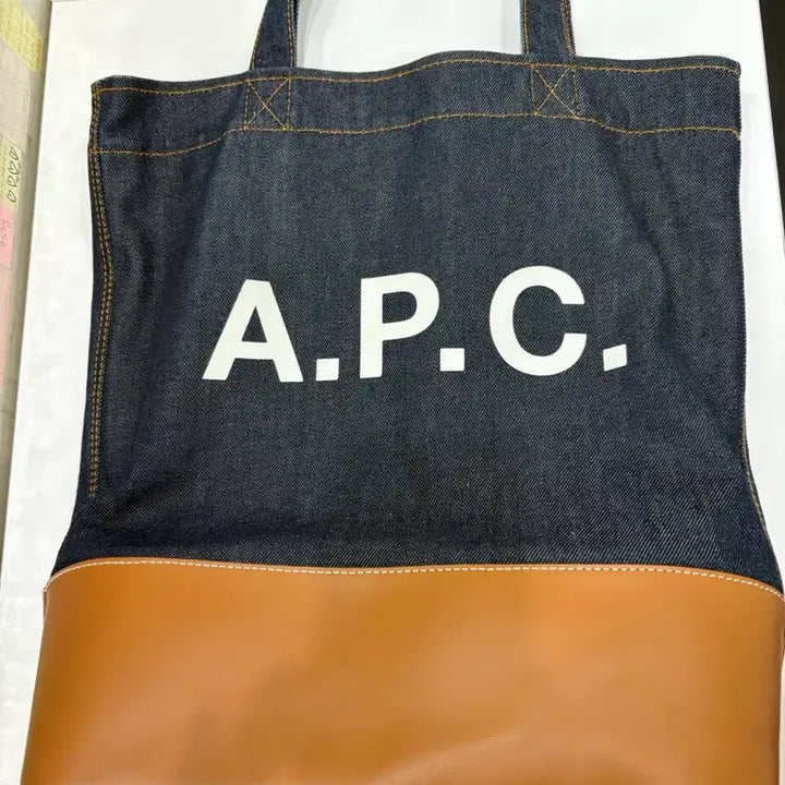 [BUNJANG] APC Axel Denim Tote Bag / 아페쎄 악셀 데님 토트백 에코백