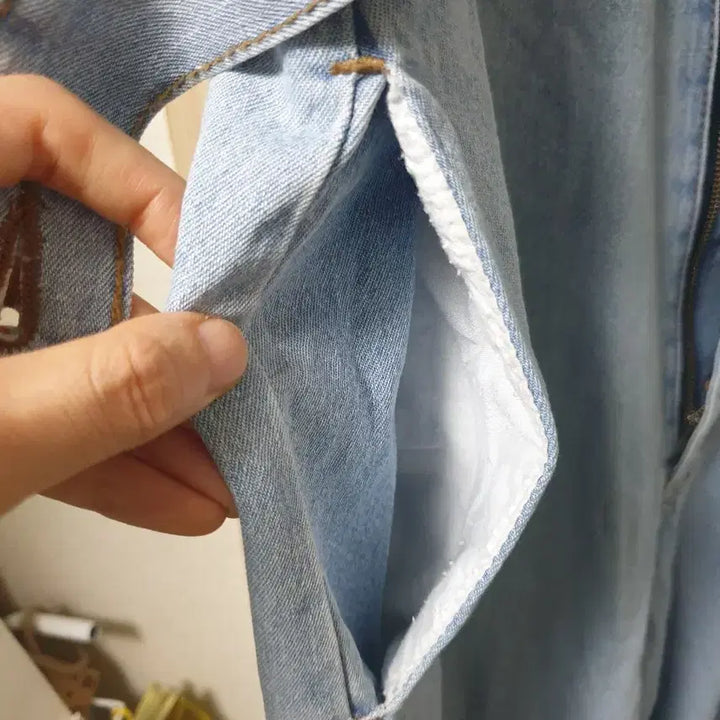 [BUNJANG] Denim Overalls / 연청 멜빵 바지