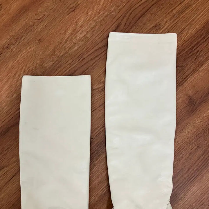 [BUNJANG] Prada White Leather Long Boots / 240 프라다 화이트 롱 부츠 레더 니하이