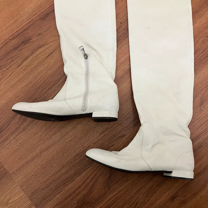 [BUNJANG] Prada White Leather Long Boots / 240 프라다 화이트 롱 부츠 레더 니하이
