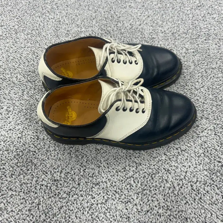 [BUNJANG] Dr. Martens Shoes / 닥터마틴 구두