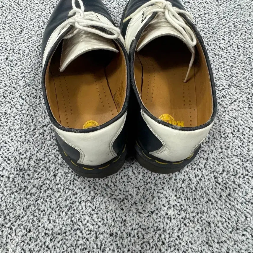 [BUNJANG] Dr. Martens Shoes / 닥터마틴 구두
