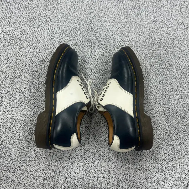 [BUNJANG] Dr. Martens Shoes / 닥터마틴 구두