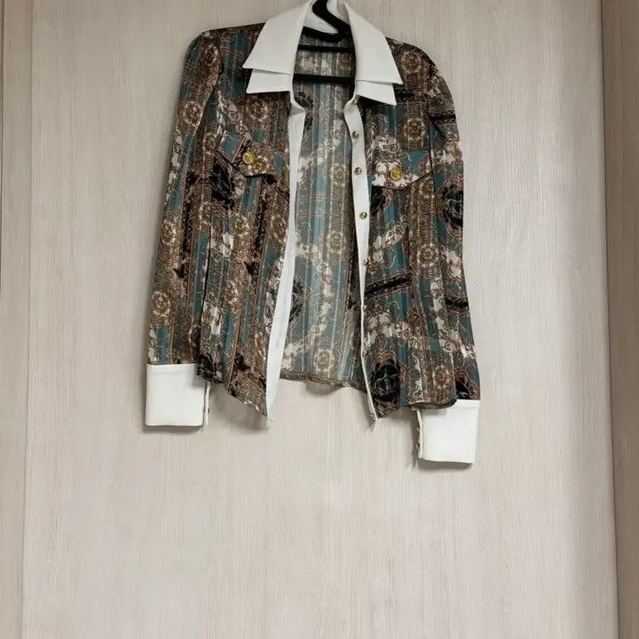 [BUNJANG] Double Collar See-Through Pattern Blouse / 더블카라 시스루 패턴 블라우스