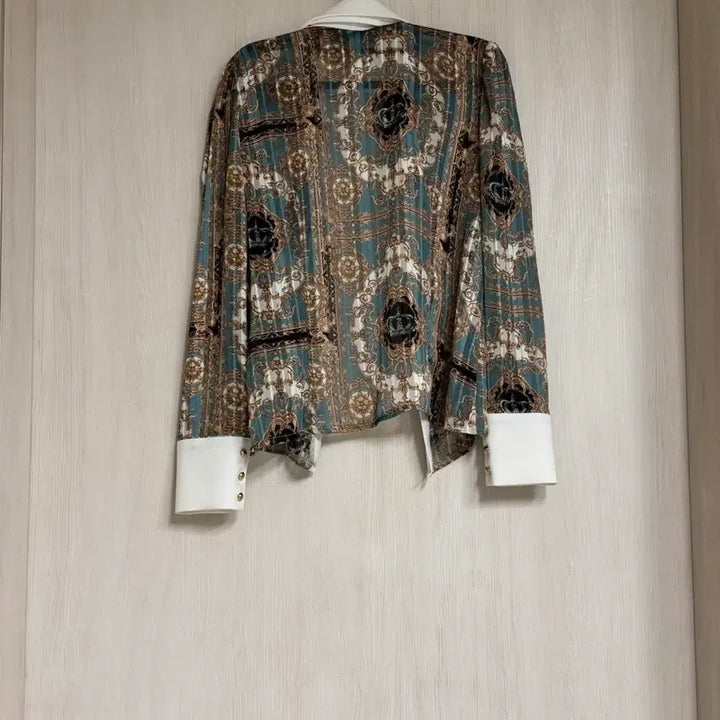 [BUNJANG] Double Collar See-Through Pattern Blouse / 더블카라 시스루 패턴 블라우스