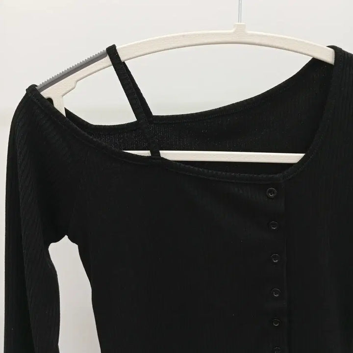 [BUNJANG] Off-Shoulder Knit Top / 오프숄더 니트 티셔츠