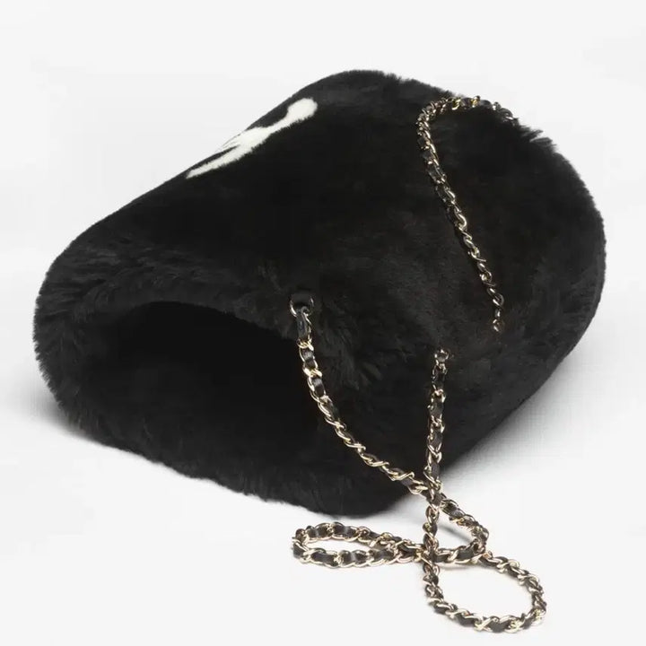 [BUNJANG] Muff Mini Bag Crossbody / 샤넬 머프 미니백 크로스백 신상