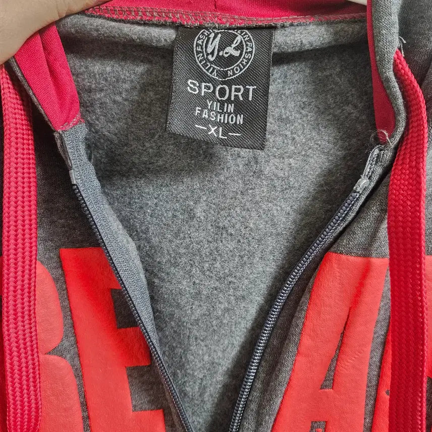 [BUNJANG] SPORT YILIN BEAR Hoodie XL / 남자 SPORT YILIN BEAR 프린팅 후드집업 XL사이즈 팝니다.