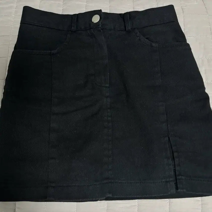 [BUNJANG] Black Slit Skort / 블랙 트임 치마바지