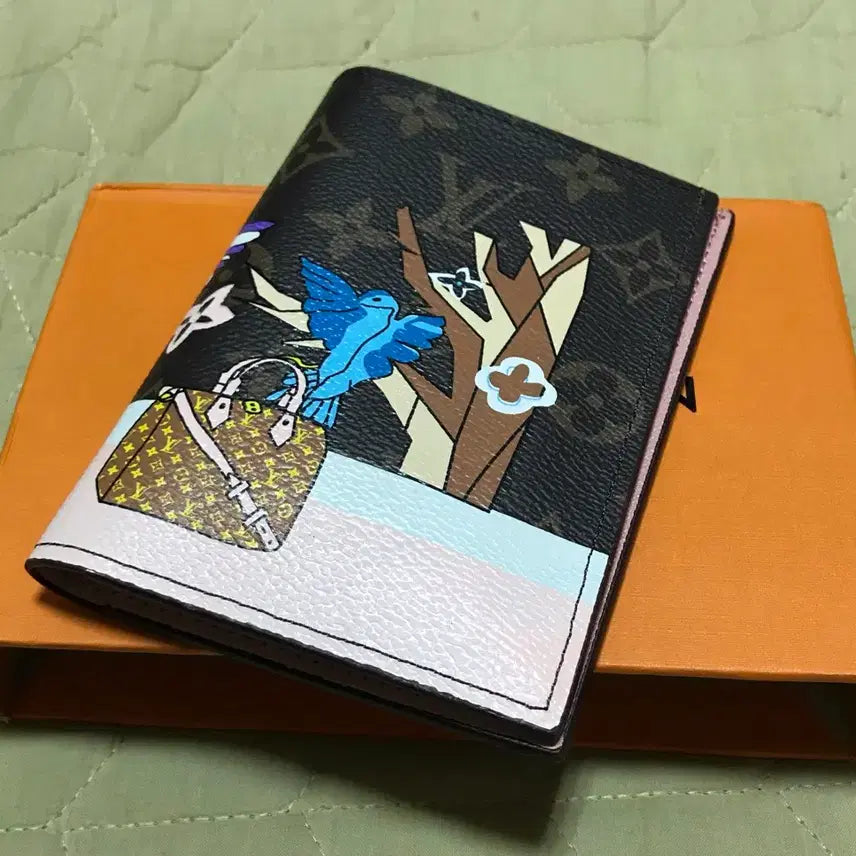 [BUNJANG] Blue Bird Passport Holder / LV 파랑새 여권지갑