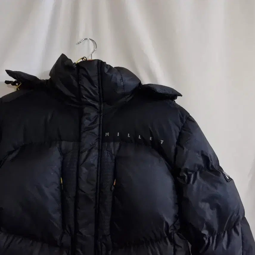 [BUNJANG] Mille Black Down Padded Jacket / 밀레 블랙 다운 패딩 점퍼