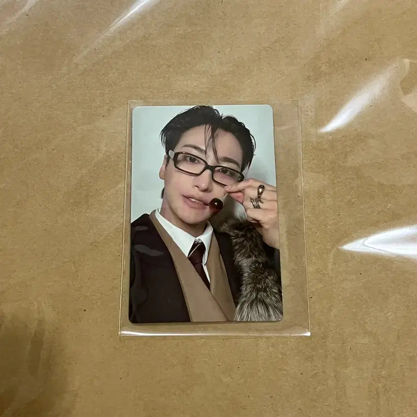 [BUNJANG] ATEEZ Seonghwa Cherry Toktok Digipack POB Photocard / ateez 에이티즈 성화 포카 포토카드 체리 톡톡 디지팩 미공포 특전
