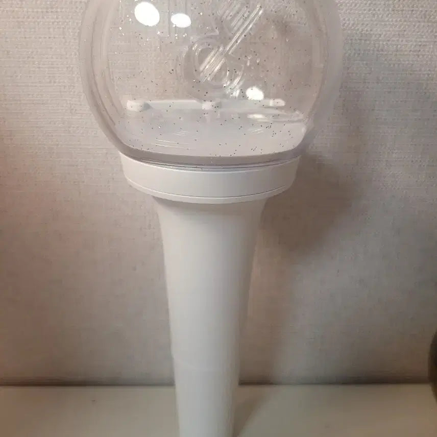 [BUNJANG] IVE Light Stick I'VE Version 1 / 아이브 응원봉 아이해봉 버전 1