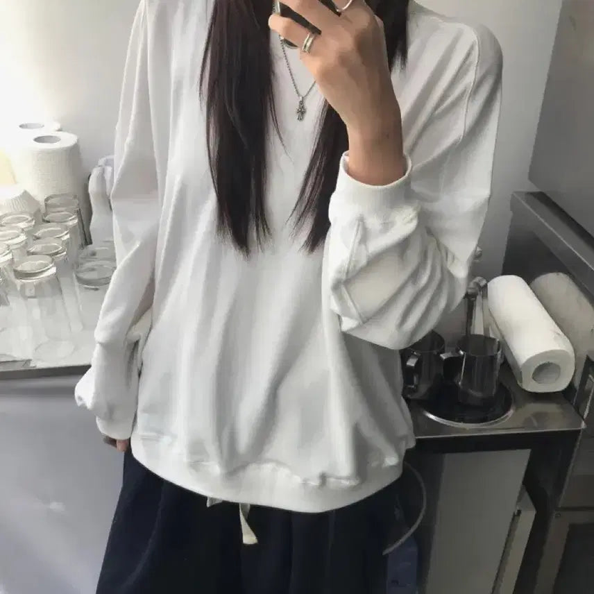 [BUNJANG] Weeekly Back Lettering Sweatshirt / 위크어스 백 레터링 맨투맨